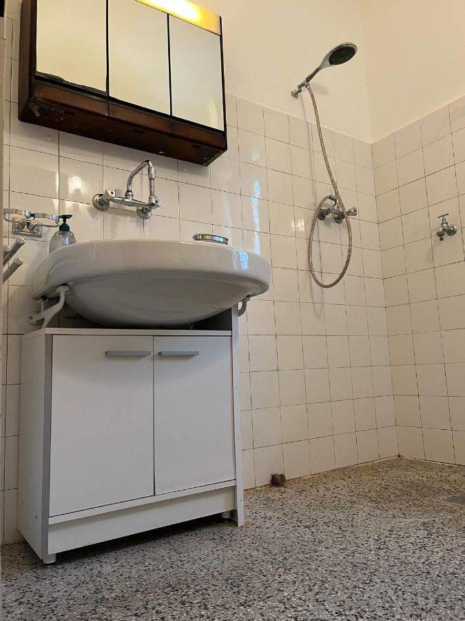 Breathtaking Shared Villa Near Danube River /W Garden And Parking 비엔나 외부 사진